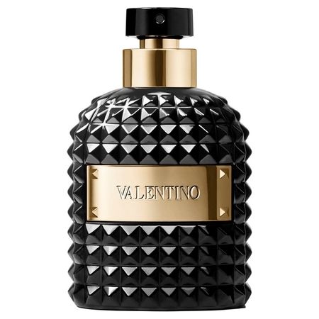 Valentino presents its niche fragrance Uomo Noir Absolu